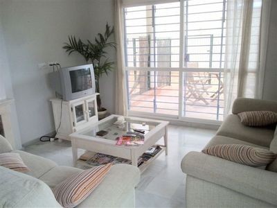 Town House - Fully furnished townhouse.. - 2