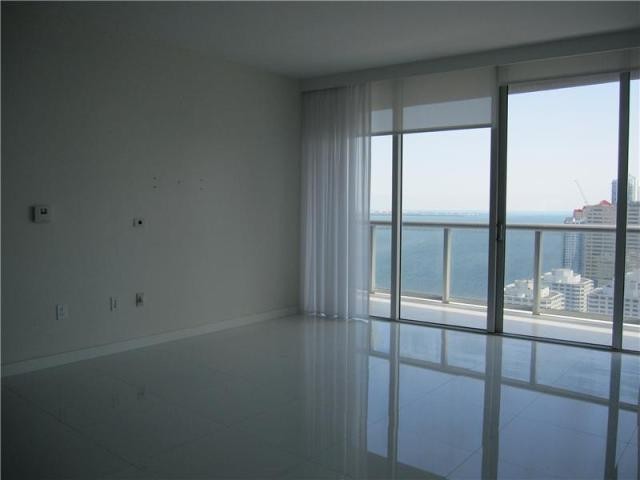 2 bedroom Flat For Sale: 495 BRICKELL.. - 2