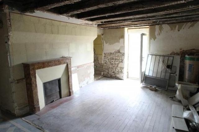 3 bedroom Village House For Sale: 86210.. - 2