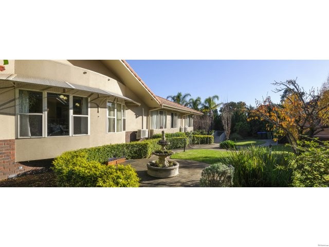Life Care Glenrose Court - Residential.. - 2