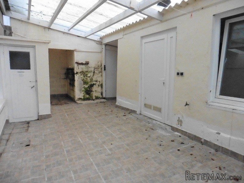 Village House To Refresh - 2