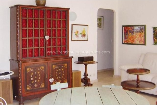 Sale Apartment - Cap d'Antibes - 2