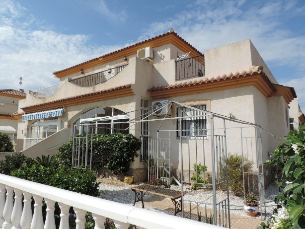 Semi-Detached for sale 135.000 €..