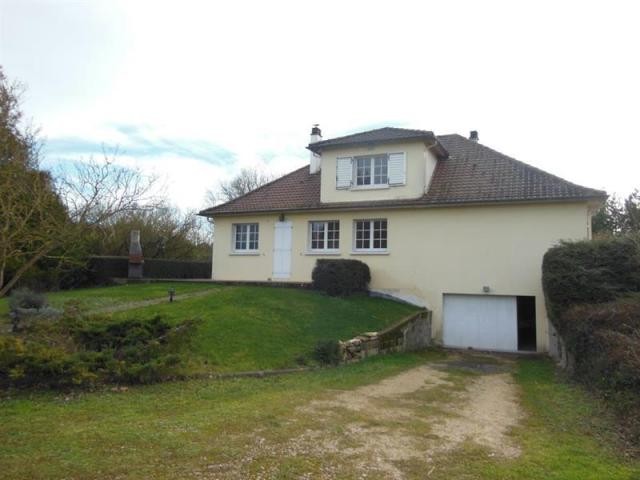 4 bedroom House For Sale: 79270 AU SUD.. - 2