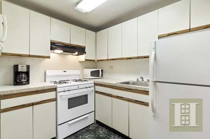 1 bedroom Apartment For Sale: 1020.. - 2