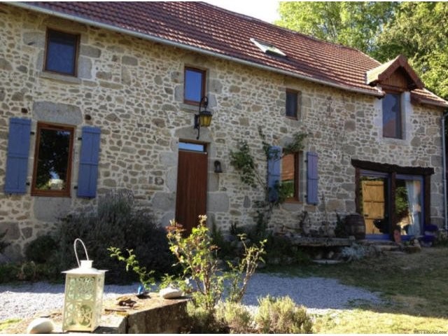 6 Bedroom Country House For Sale