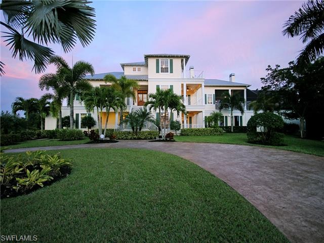 4 bedroom Residence For Sale: Fort..