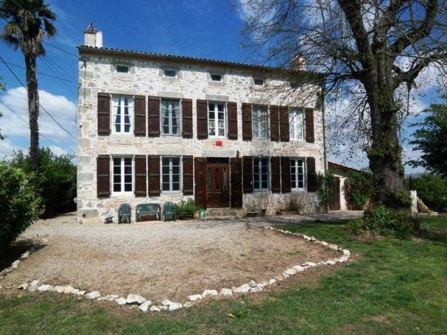 House On The River Lot With Pool And..