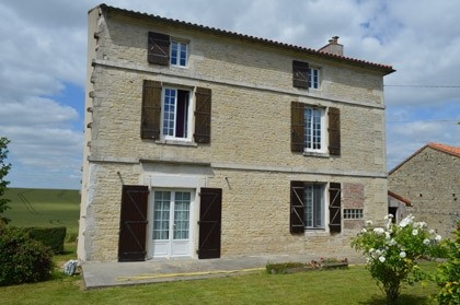 Stunning 4-bed country home with large..