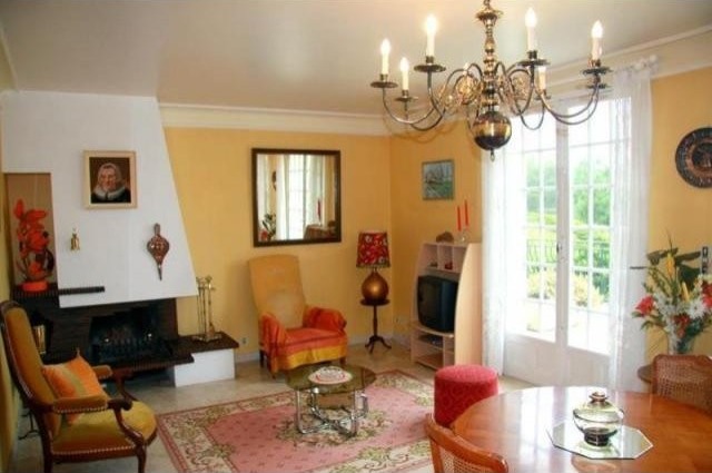 5 bedroom Villa For Sale: 63120.. - 2