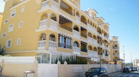 Resale · Apartment · Spain · Costa Bl..