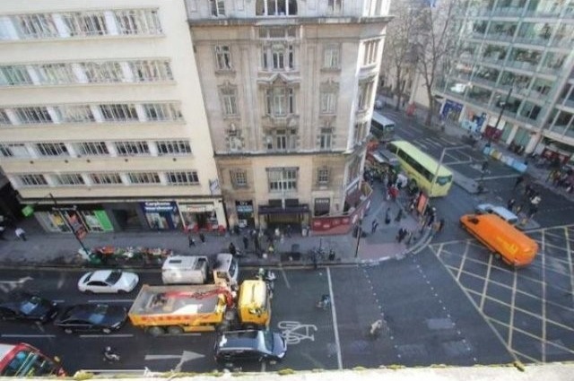 1 Bed Flat/Apartment To Let in London - 2