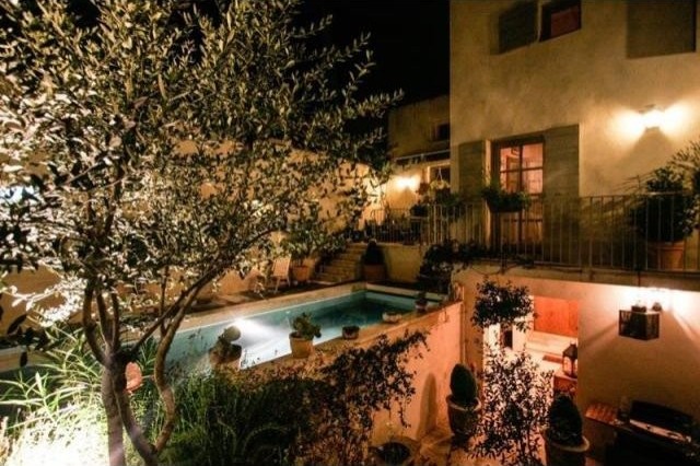 4 bedroom Character For Sale: 26230..