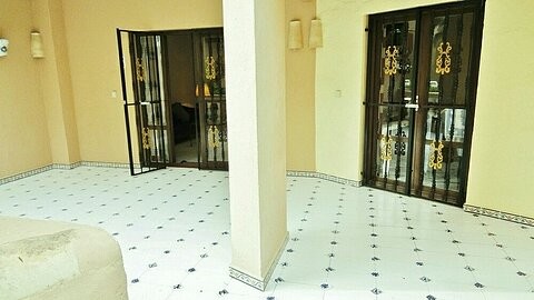 * RUSTIC 3 BEDROOM APARTMENT CLOSE TO..