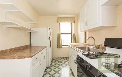 1 bedroom Apartment For Sale: 825.. - 2
