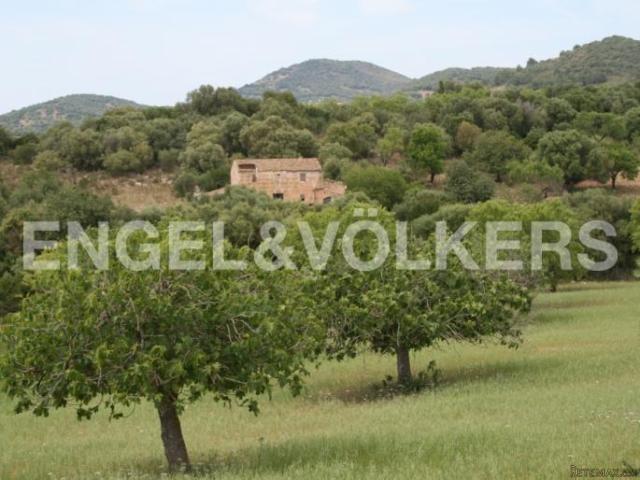 Plot of land with fantastic views of..