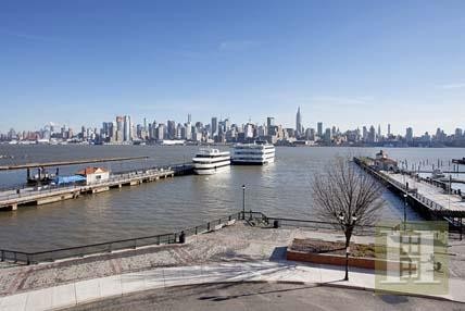 3 bedroom Apartment For Sale: 2.. - 2