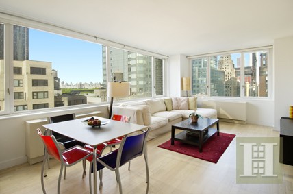 1 bedroom Apartment For Sale: 322 WEST..