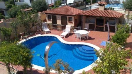 6 Bedrooms - House - Girona - For Sale