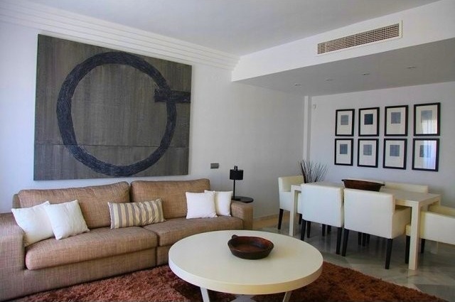 Penthouse for sale in Nueva Andalucia..