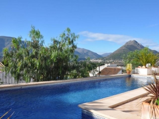 4 Bedrooms - Villa - Alicante - For Sale - 2