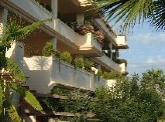 Apartment for sale in The Golden Mile..