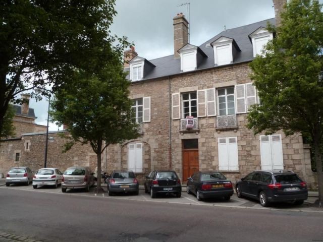 Perfect Building for Residential or.. - 2