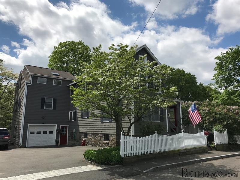 4 bedroom House For Sale: 16 Prospect..