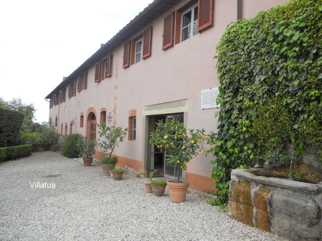 Villa - For Sale - West of Lucca &.. - 2