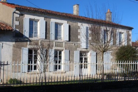 Stone House For Sale St Jean D Angely