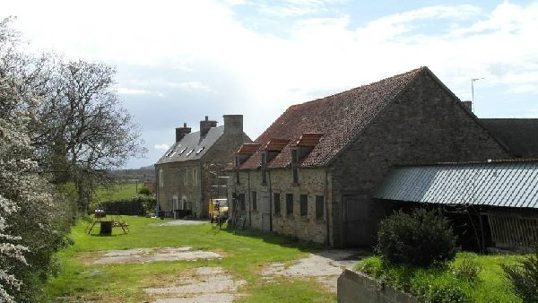 Stunning Stone House, Very Impressive - 2