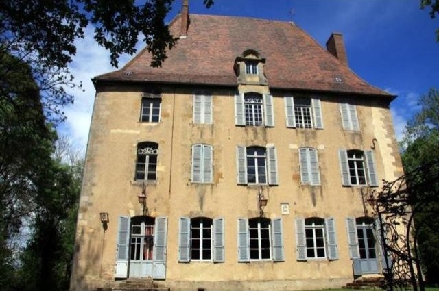 4 bedroom Castle For Sale: 03100.. - 2