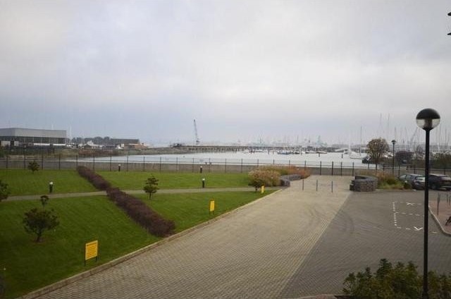 3 bedroom Apartment For Sale: Gosport - 2