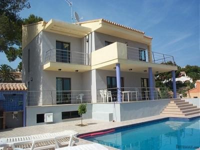 7 Bedrooms - Villa - Alicante - For Sale