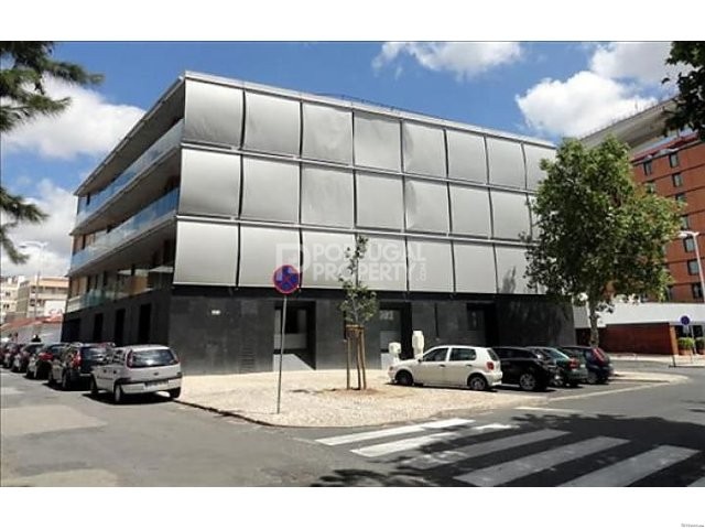 Beautiful 5 Bedroom Apartment in.. - 2