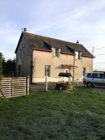 Nice Country House with Ornate Well - 2