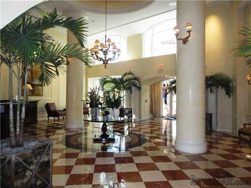 1 bedroom Flat For Sale: 19900 E.. - 2