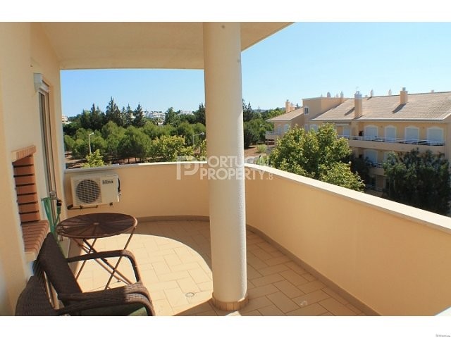 Central quality Apartment with nice..