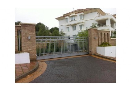 2 Bed Apartment for sale in Mijas