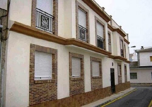 2 BED APARTMENT SET IN THE OLD TOWN