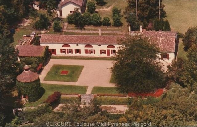 13 bedroom Character For Sale: 47600..