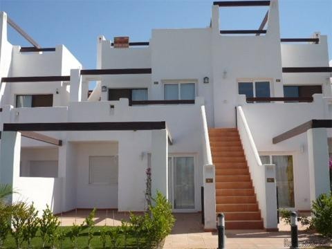2 bedroom Apartment For Sale: 1st..