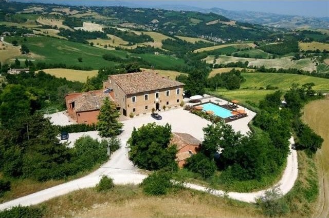 13 bedroom House For Sale: Marche..