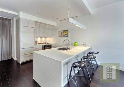 1 bedroom Apartment For Sale: 300 EAST.. - 2