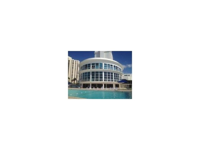 5445 collins ave # 601 Miami Beach 33140 - 2