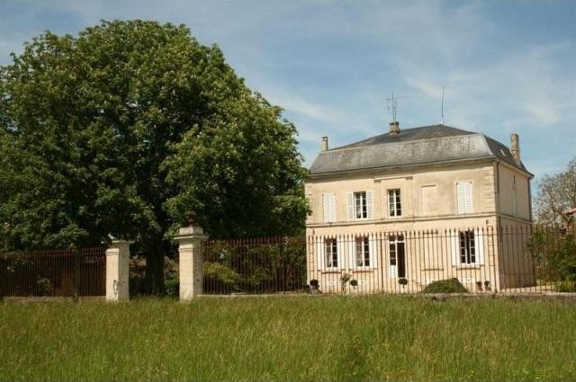 5 bedroom Manor House For Sale: 79230.. - 2