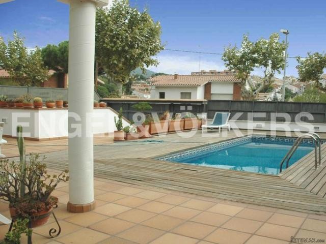 Luxurious chalet in the center of town! - 2