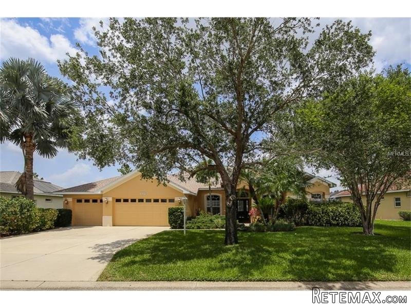 4 bedroom House For Sale: 11219 Rivers..