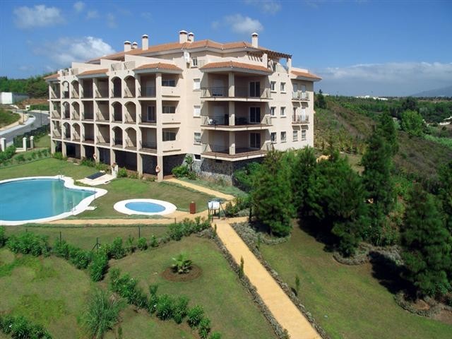2 Bed Apartment for sale in Mijas Costa