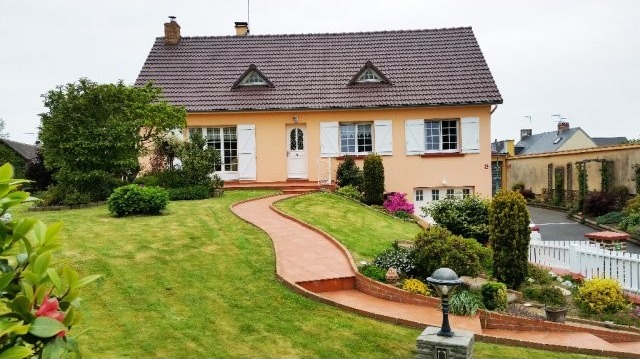 Brehal - House For Sale